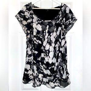 Ispiri Floral Blouse